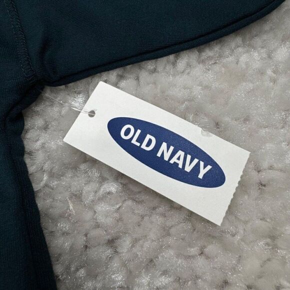 Old Navy Active Long Sleeve Side Vent Top Large NEW - Picture 6 of 8